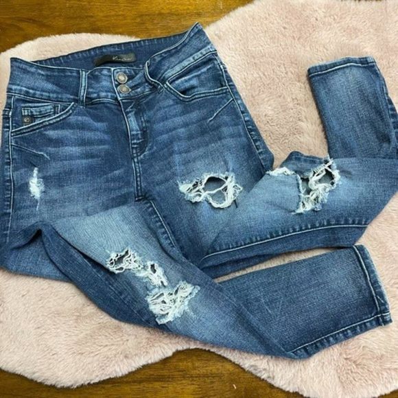 KanCan Los Angeles Womens Distressed Skinny Leg Denim Jeans Size 26 - Picture 2 of 12